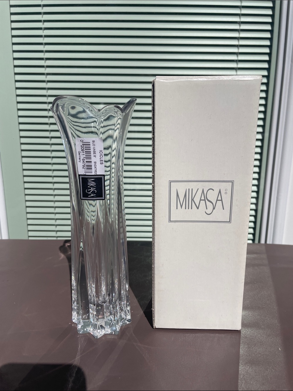 NWT Mikasa 8 1/4” Icicles Vase